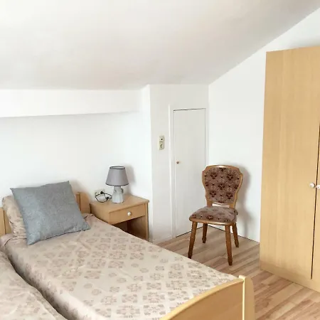 Apartment Bavarian - A94 Autobahn *